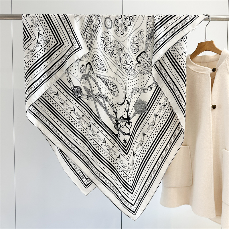 Silk Wool Blend Scarf 135CM Lu - Winter Clothing Hong Kong 评论和价格